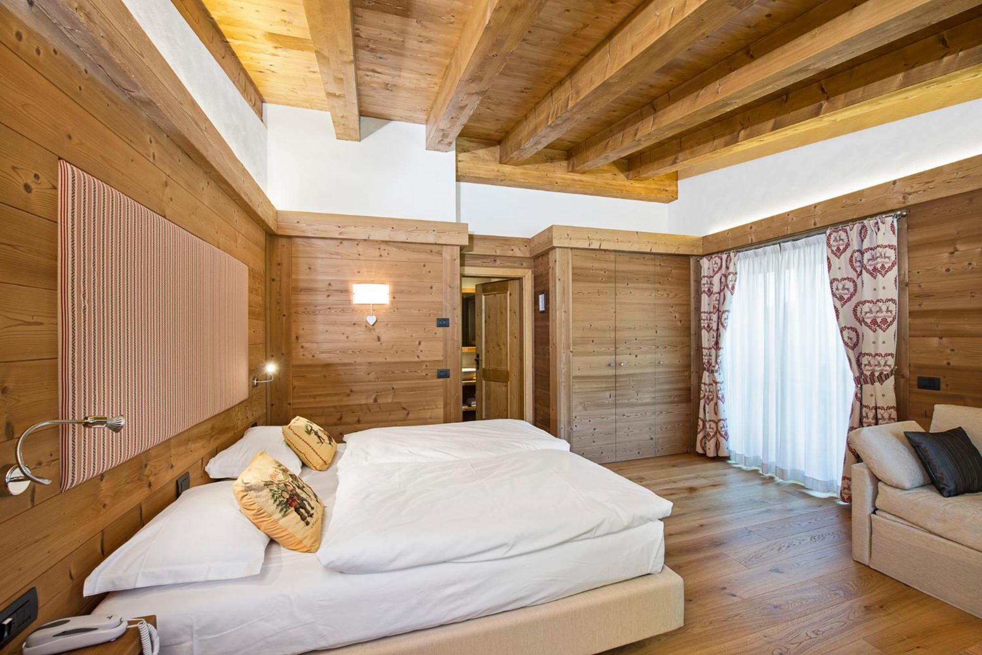 Baita Fraina Cortina d'Ampezzo Ruang foto